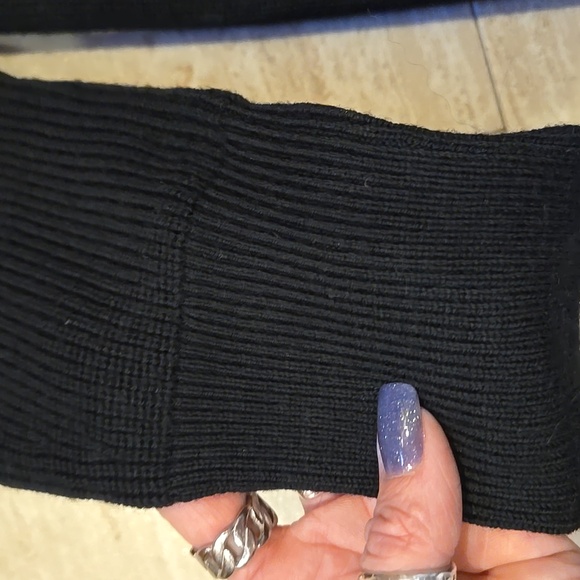 NWT Banana Republic Trendy Black 100% Merino Wool Turtleneck Sweater Dress - Picture 3 of 9